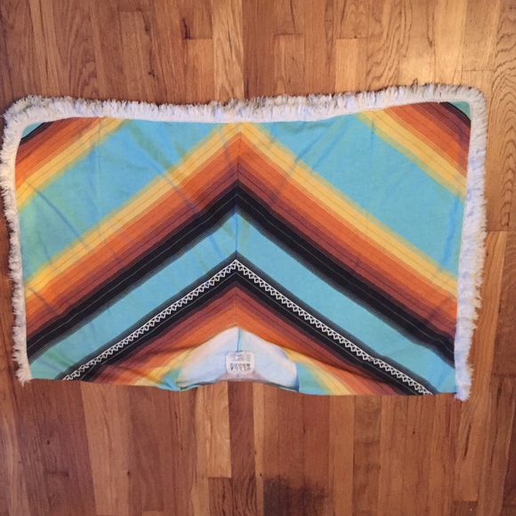 Billabong poncho - Picture 2 of 6